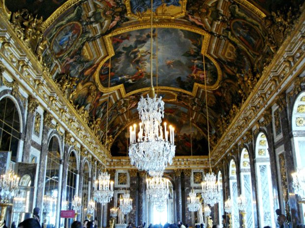 Weekly Photo Challenge: Inside - the hall of mirrors